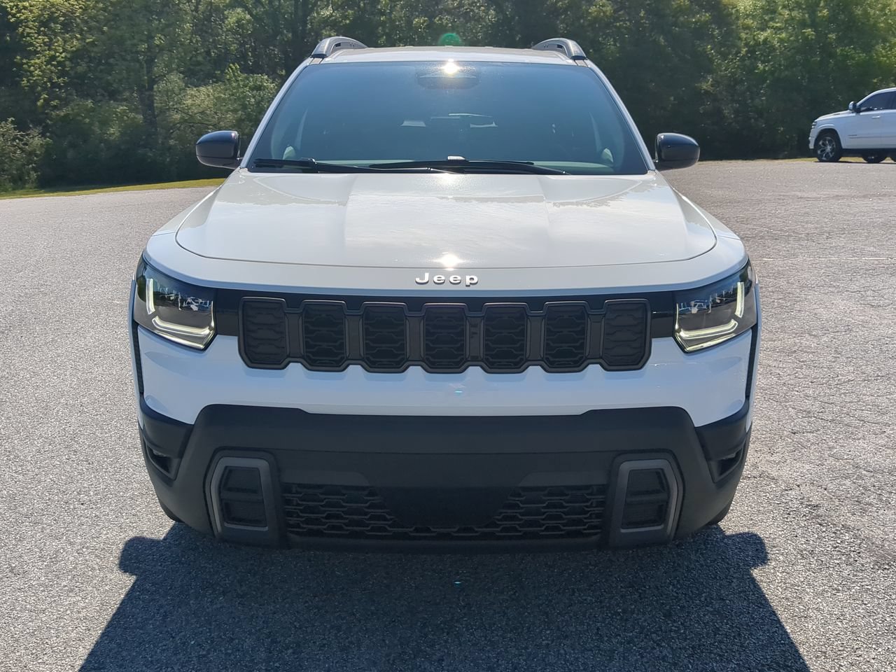 New 2026 Jeep Cherokee Laredo AWD/4WD image 8