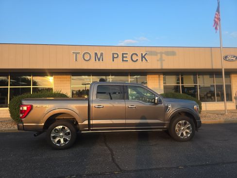 Used 2023 Ford F150 Platinum w/ Equipment Group 701A High AWD/4WD image 6