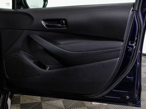 Used 2023 Toyota Corolla LE image 38