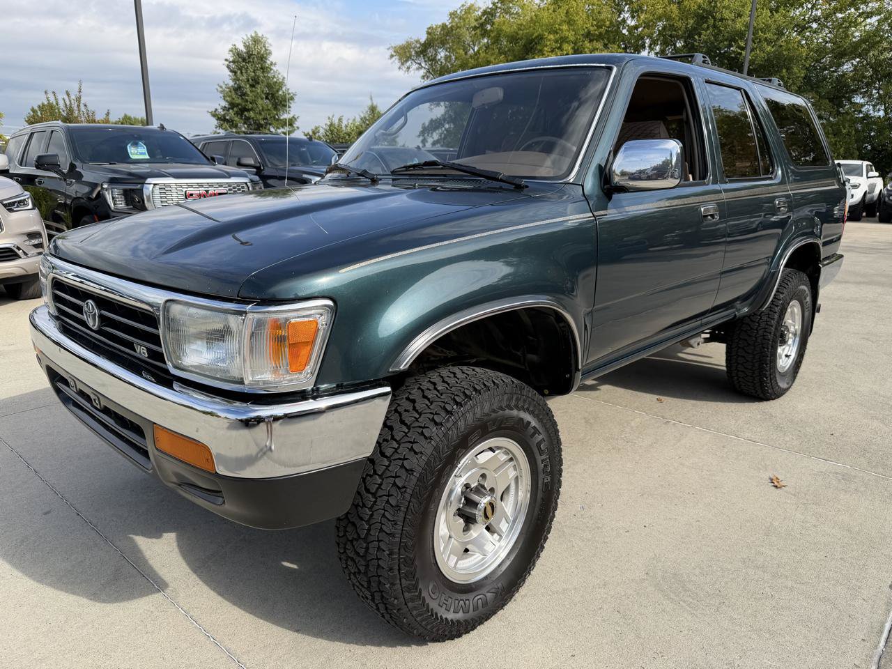 Used 1995 Toyota 4Runner SR5 AWD/4WD image 3
