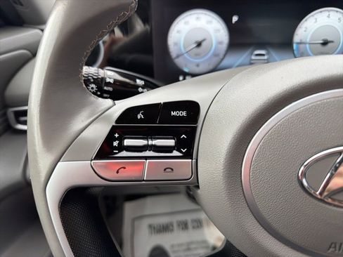 Used 2023 Hyundai Elantra SEL w/ Convenience Package image 20