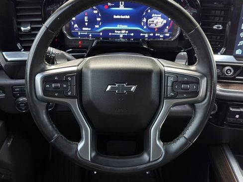 Used 2024 Chevrolet Silverado 1500 LT Trail Boss w/ Convenience Package II image 17