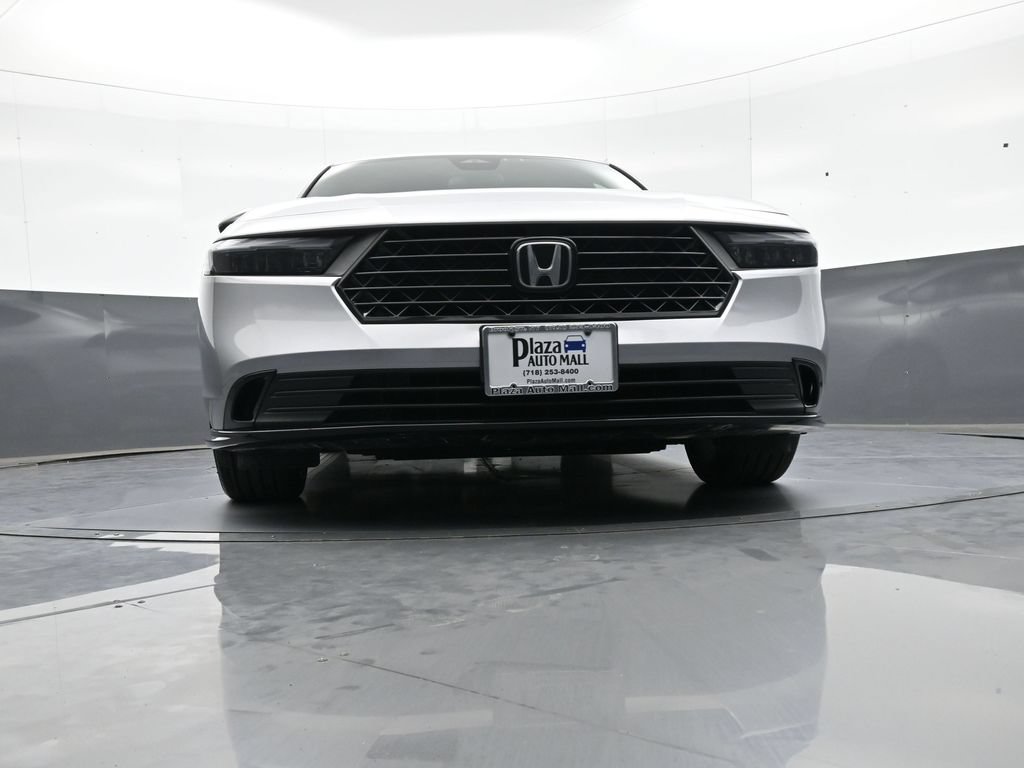 Used 2024 Honda Accord Sport image 26