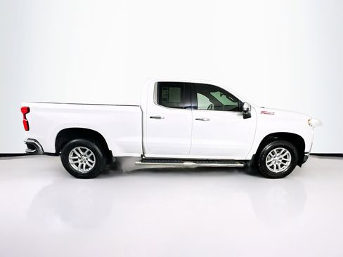 Used 2019 Chevrolet Silverado 1500 LTZ w/ LTZ Convenience Package image 10