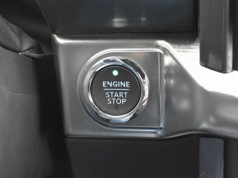 Used 2023 Ford F150 Lariat w/ Equipment Group 502A High image 24