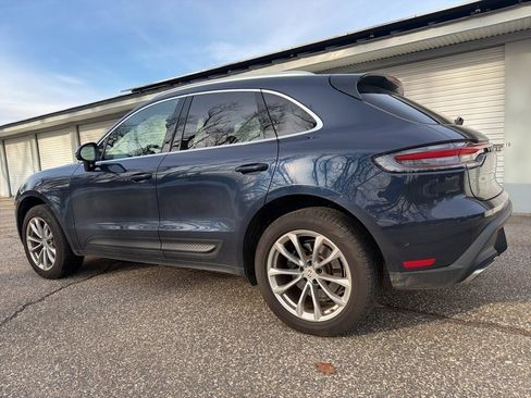 Used 2022 Porsche Macan image 4