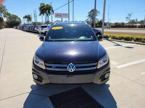 Used 2016 Volkswagen Tiguan R-Line image 2