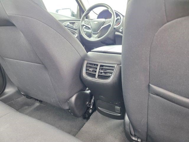 Used 2025 Chevrolet Malibu LT FWD image 14
