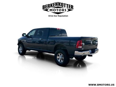 Used 2012 RAM 2500 SLT w/ Technology Group AWD/4WD image 5