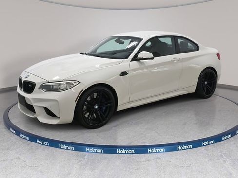 Used 2017 BMW M2 image 3