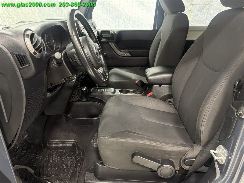 Used 2016 Jeep Wrangler Sport AWD/4WD image 17