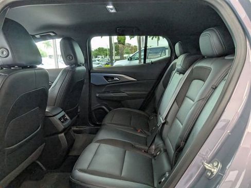 Used 2024 Chevrolet Equinox EV LT FWD image 8