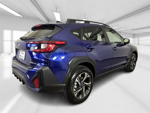 New 2025 Subaru Crosstrek 2.0i Premium image 4