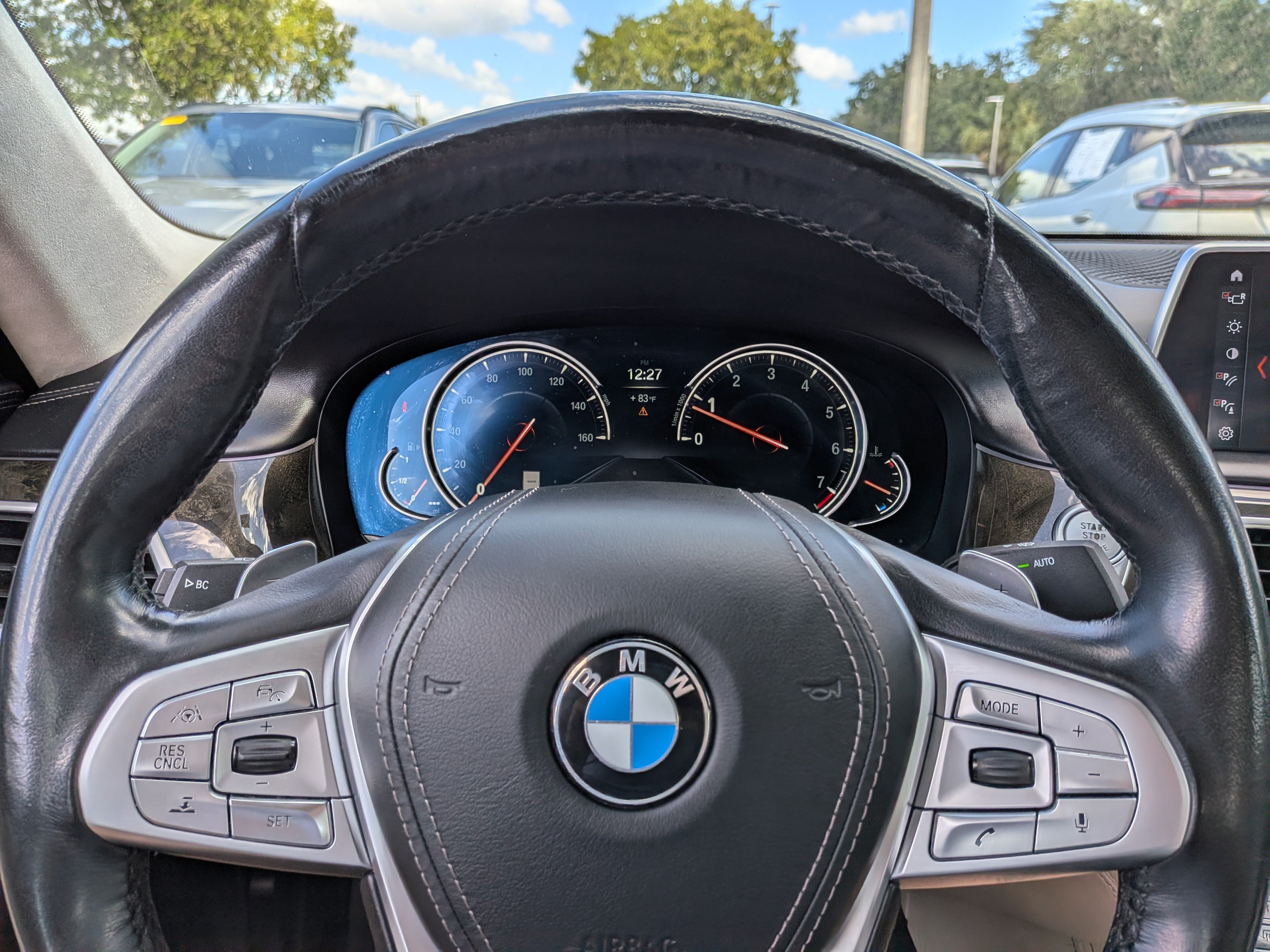 Used 2018 BMW 750i xDrive AWD/4WD image 29