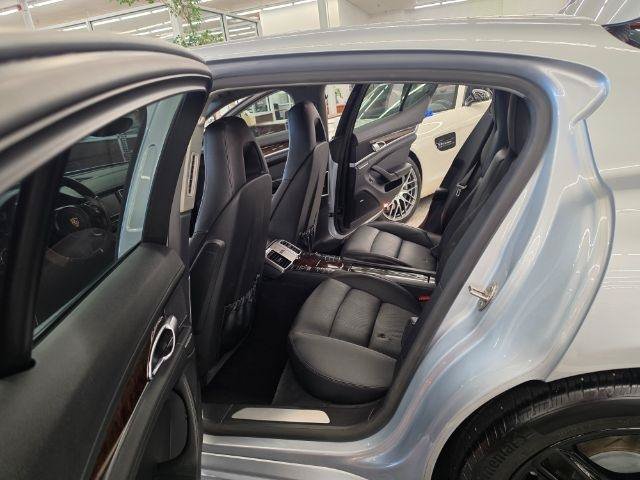 Used 2015 Porsche Panamera w/ Premium Package Plus RWD image 38