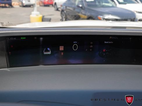 Used 2024 Lincoln Nautilus Reserve w/ Equipment Group 202A AWD/4WD image 33