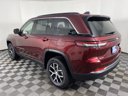 New 2025 Jeep Grand Cherokee Limited image 10