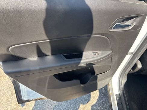 Used 2011 GMC Terrain SLE w/ Convenience Package image 16