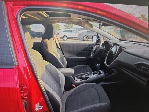 Used 2025 Subaru Crosstrek 2.5i Premium AWD/4WD image 15