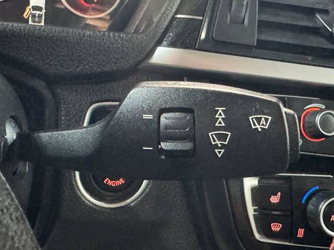 Used 2016 BMW 428i Convertible RWD image 21