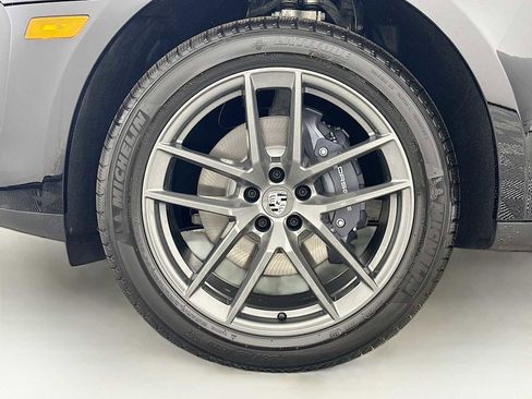 New 2026 Porsche Macan Turbo image 32