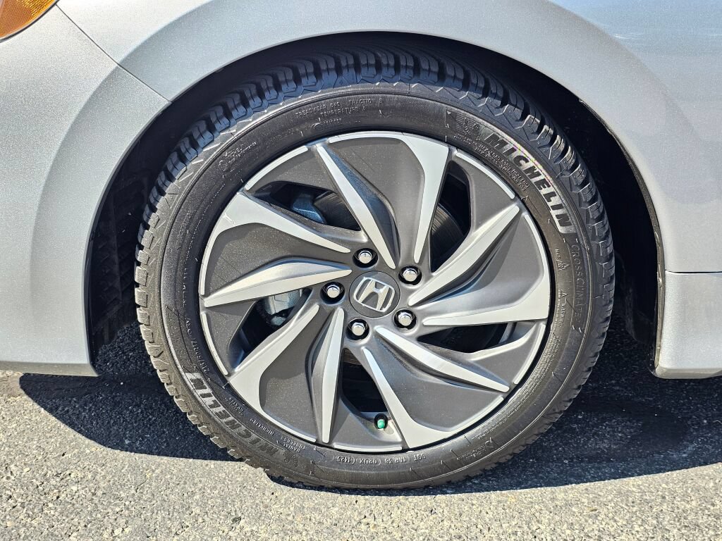 Used 2020 Honda Insight Touring image 10
