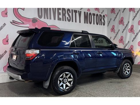 Used 2018 Toyota 4Runner TRD Off-Road Premium image 10