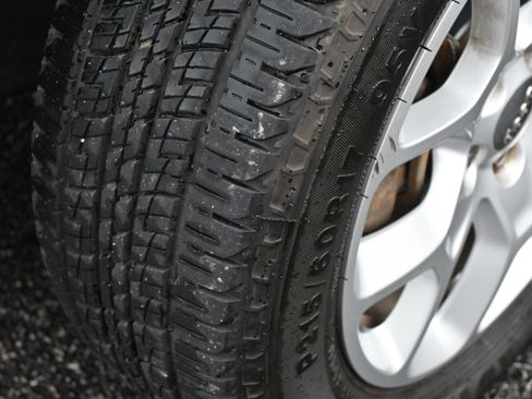 Used 2018 Jeep Renegade Latitude image 14