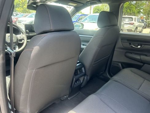 Used 2025 Honda CR-V Sport image 14