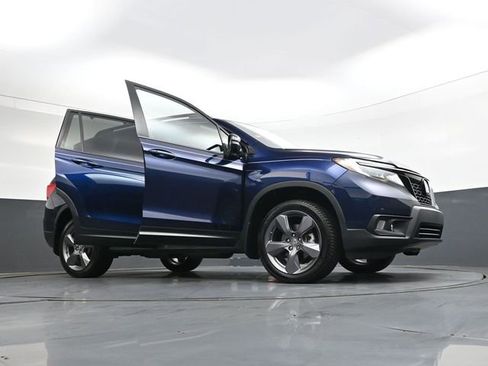 Used 2019 Honda Passport Touring image 42