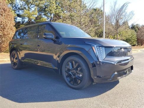 New 2026 Kia EV9 Land w/ Nightfall Edition Package image 3