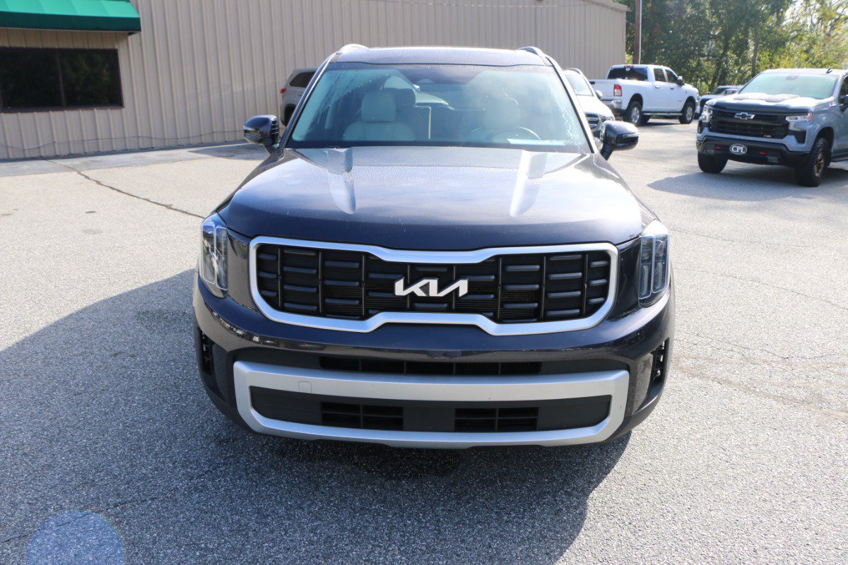 Used 2025 Kia Telluride S FWD image 10