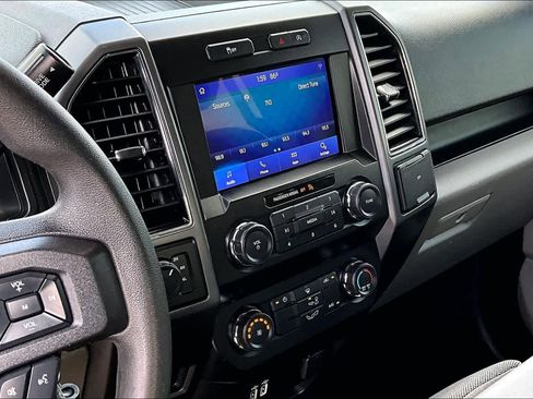 Used 2019 Ford F150 XLT image 7