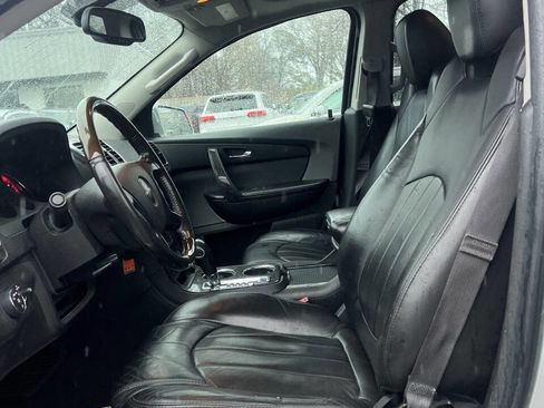 Used 2012 GMC Acadia Denali image 10