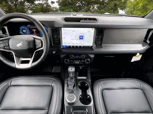 New 2025 Ford Bronco Big Bend image 5