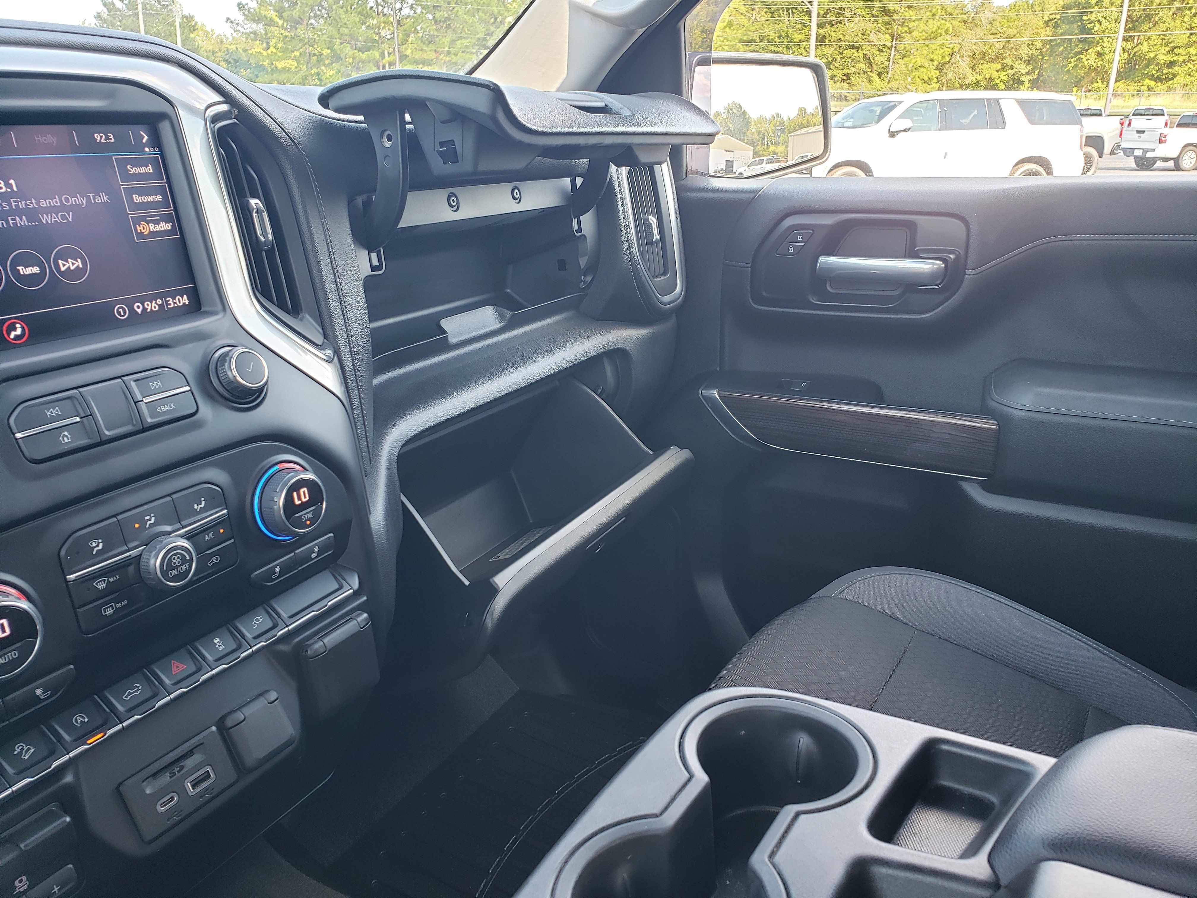 Used 2020 Chevrolet Silverado 1500 LT w/ All-Star Edition AWD/4WD image 18