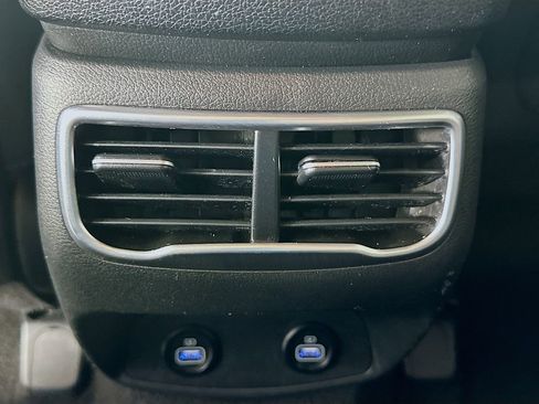 Certified 2021 Hyundai Santa Fe SEL image 24