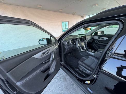 Used 2024 Chevrolet Blazer LT w/ Convenience Package image 11