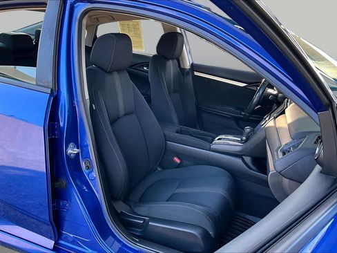 Certified 2018 Honda Civic EX-T image 9