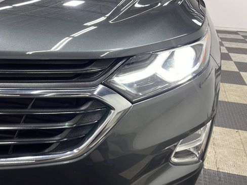 Used 2020 Chevrolet Equinox LT FWD image 26
