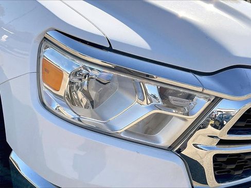 Used 2022 RAM 1500 Big Horn w/ Level 1 Safety Group image 27