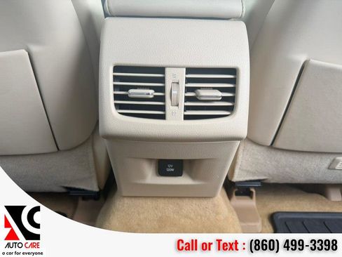 Used 2013 Lexus ES 350 4dr Sdn image 12