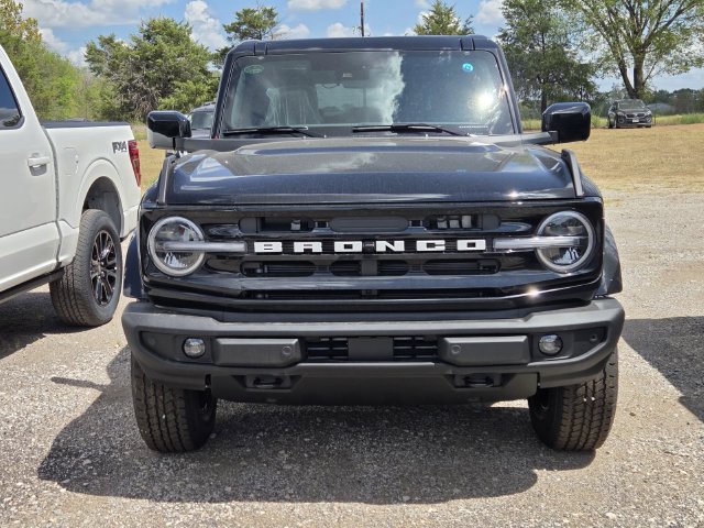 New 2026 Ford Bronco Outer Banks AWD/4WD image 2