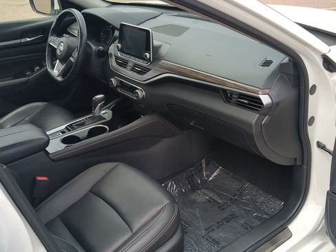 Used 2021 Nissan Altima 2.5 Platinum image 28