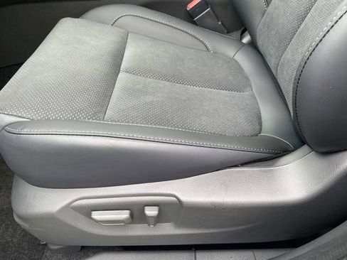 New 2026 Mitsubishi Eclipse Cross Black Edition image 9