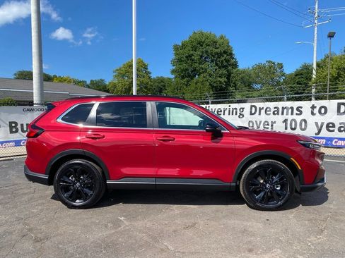 Used 2025 Honda CR-V Sport Touring image 2