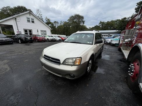 Used 2002 Subaru Outback Wagon AWD/4WD image 3
