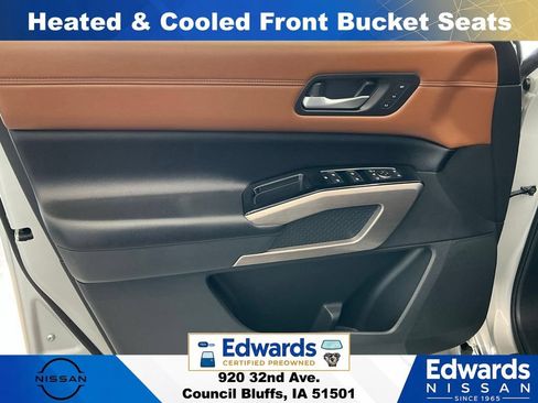 Used 2024 Nissan Pathfinder Platinum AWD/4WD image 26