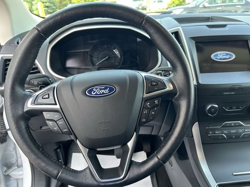 Used 2020 Ford Edge SEL w/ Convenience Package AWD/4WD image 22