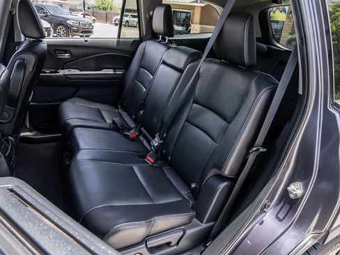 Used 2021 Honda Pilot Special Edition image 17